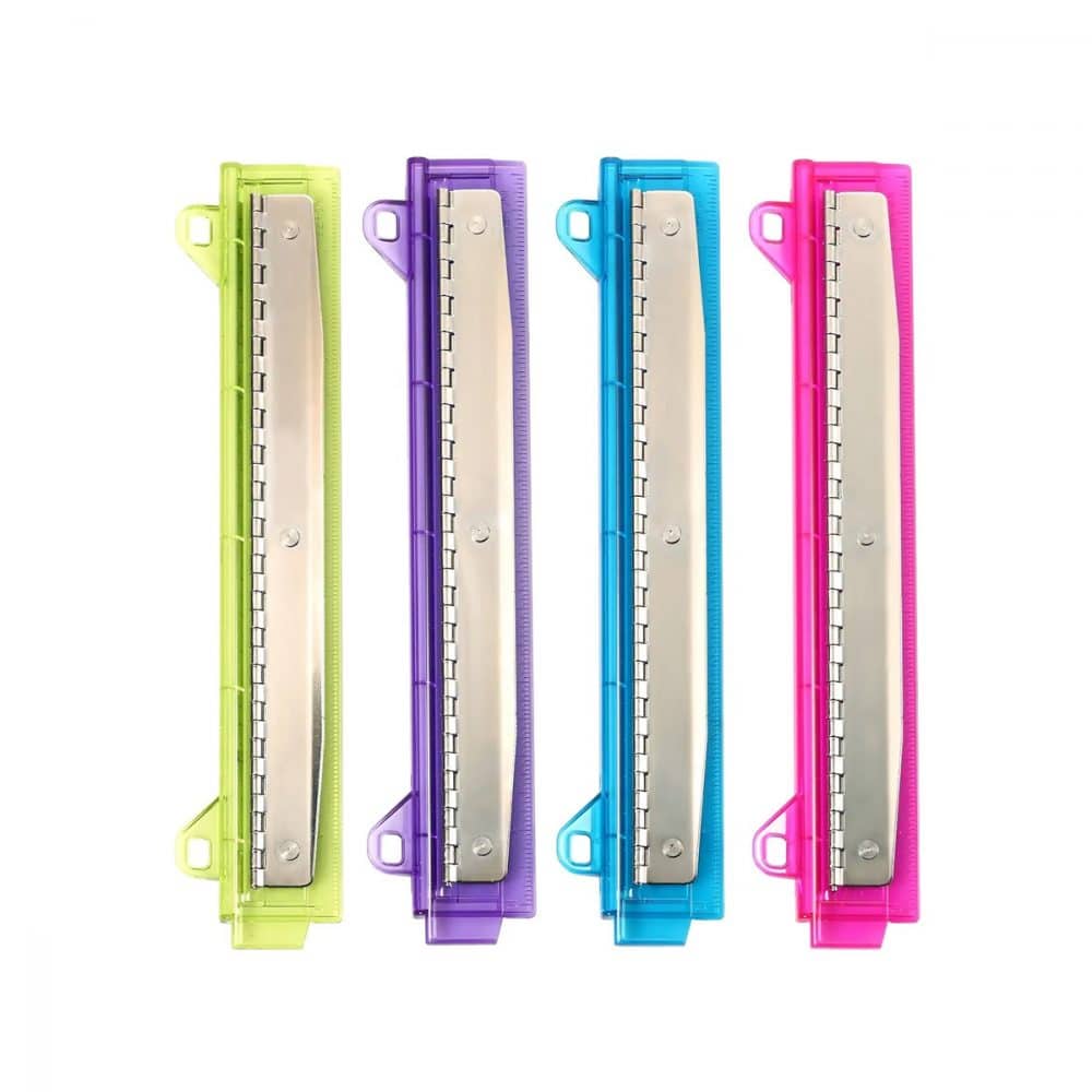 Perforateur 3 trous pour cartable