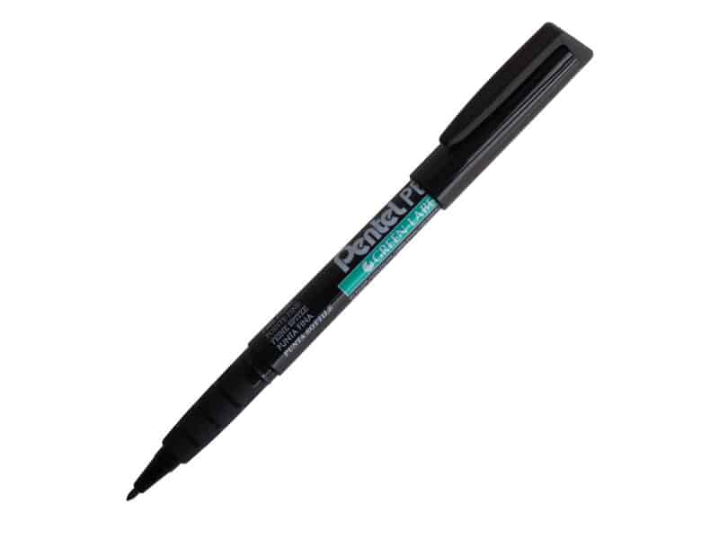 feutre noir pentel